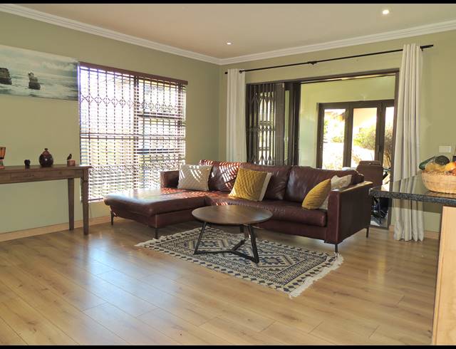 2 BEDROOM TOWNHOUSE FOR SALE IN AMOROSA